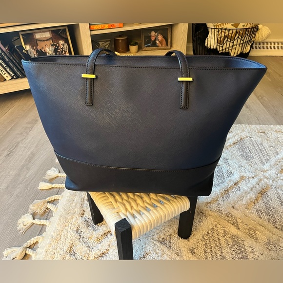 Kate Spade Cedar Street Harmony Tote - Picture 3 of 15